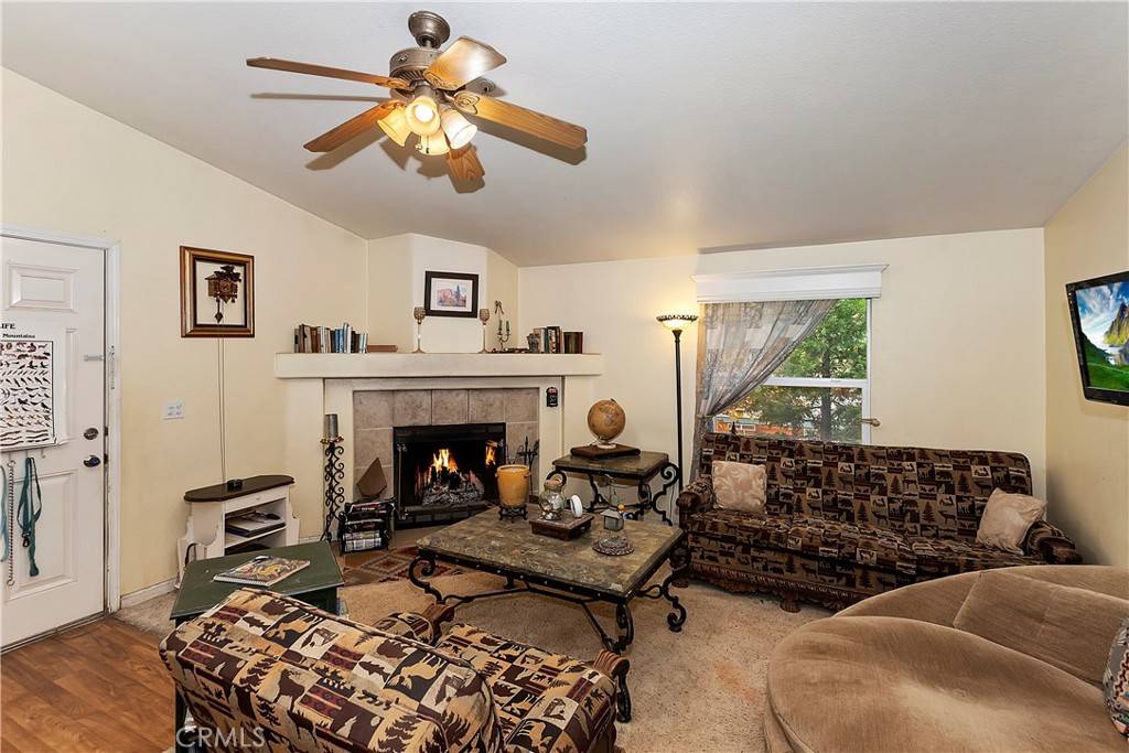 Cedar Glen, CA 92321,221 Alder LN