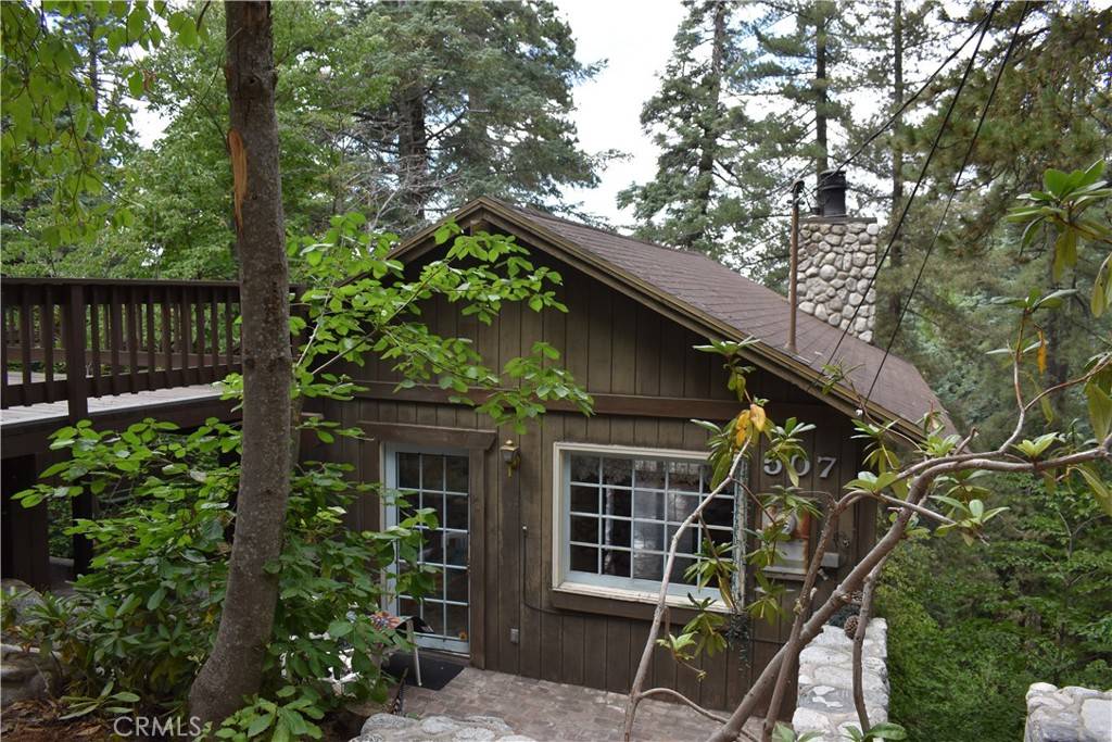 Lake Arrowhead, CA 92352,507 West Victoria Court