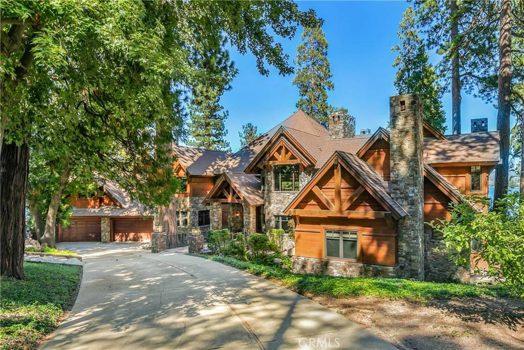 Lake Arrowhead, CA 92352,463 Sky View Ridge DR