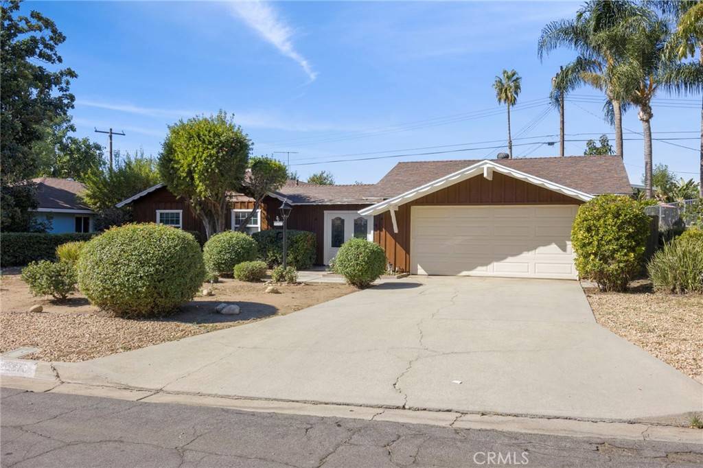 Grand Terrace, CA 92313,22878 Miriam WAY