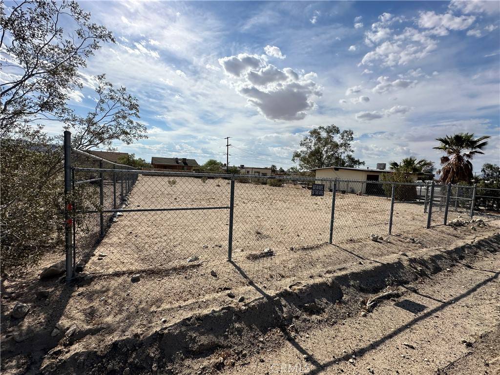 29 Palms, CA 92277,0 Maude Adams AVE