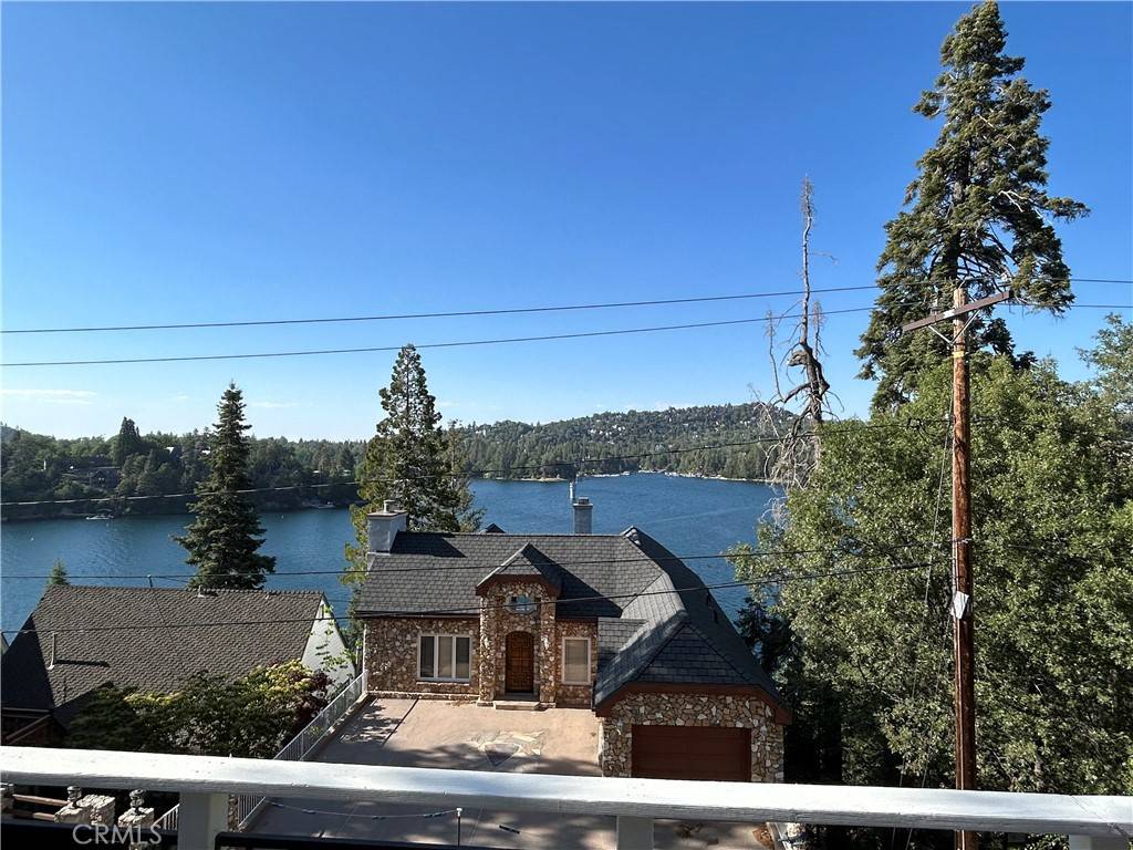 Lake Arrowhead, CA 92352,28773 Palisades DR