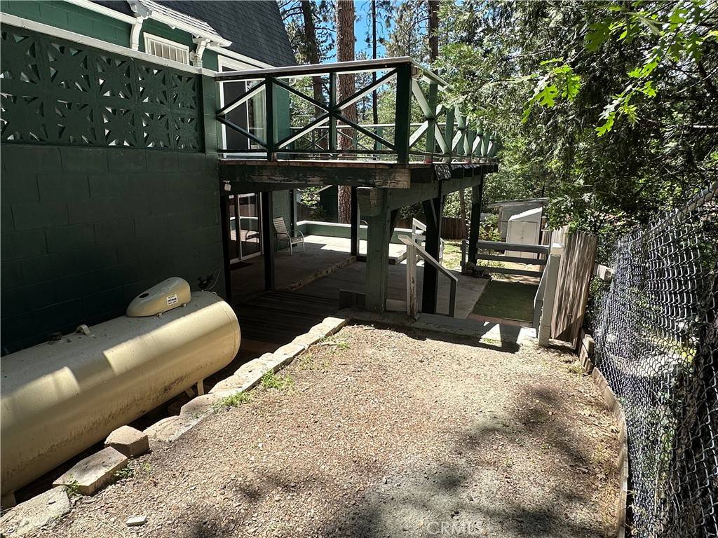 Idyllwild, CA 92549,53520 Country Club DR