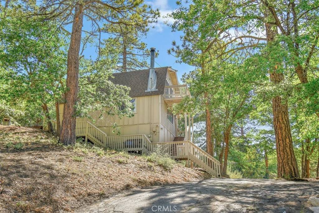 Big Bear Lake, CA 92315,43485 Primrose DR