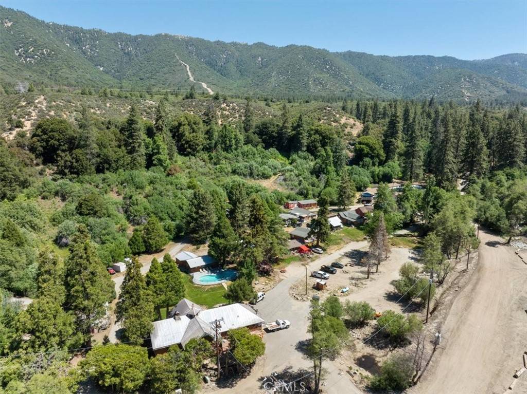 Angelus Oaks, CA 92305,39950 Seven Oaks Rd