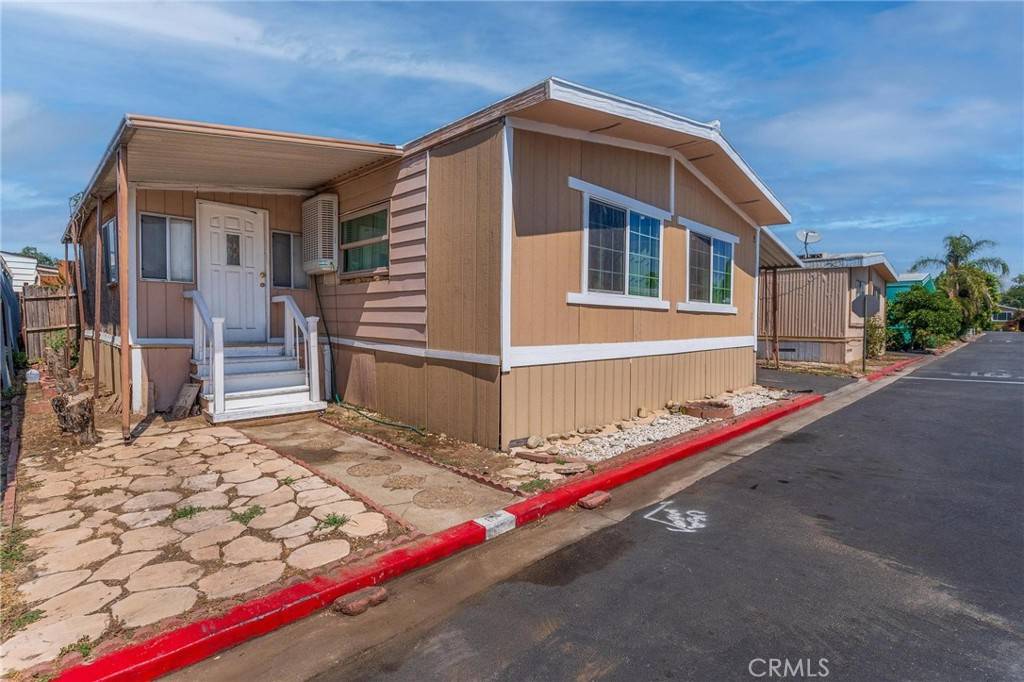 Rialto, CA 92376,350 S Willow ST #81