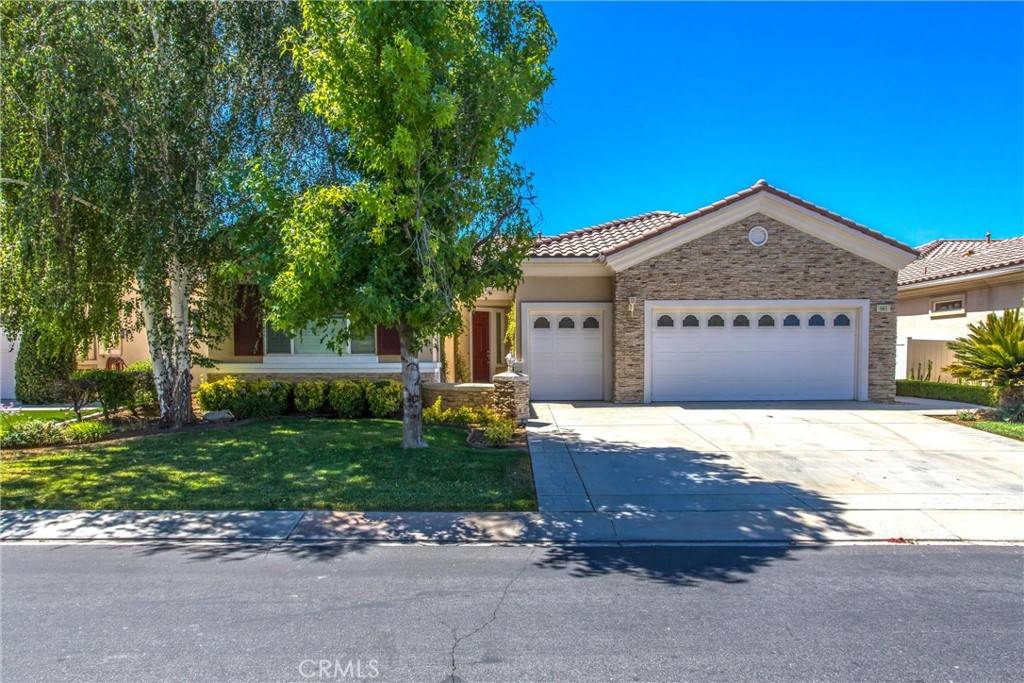 Beaumont, CA 92223,985 Hidden Oaks DR