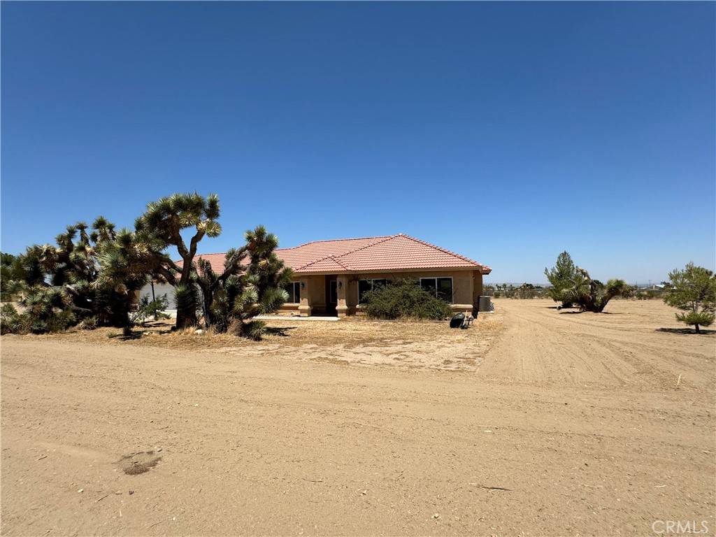 Phelan, CA 92371,5626 Del Rosa RD