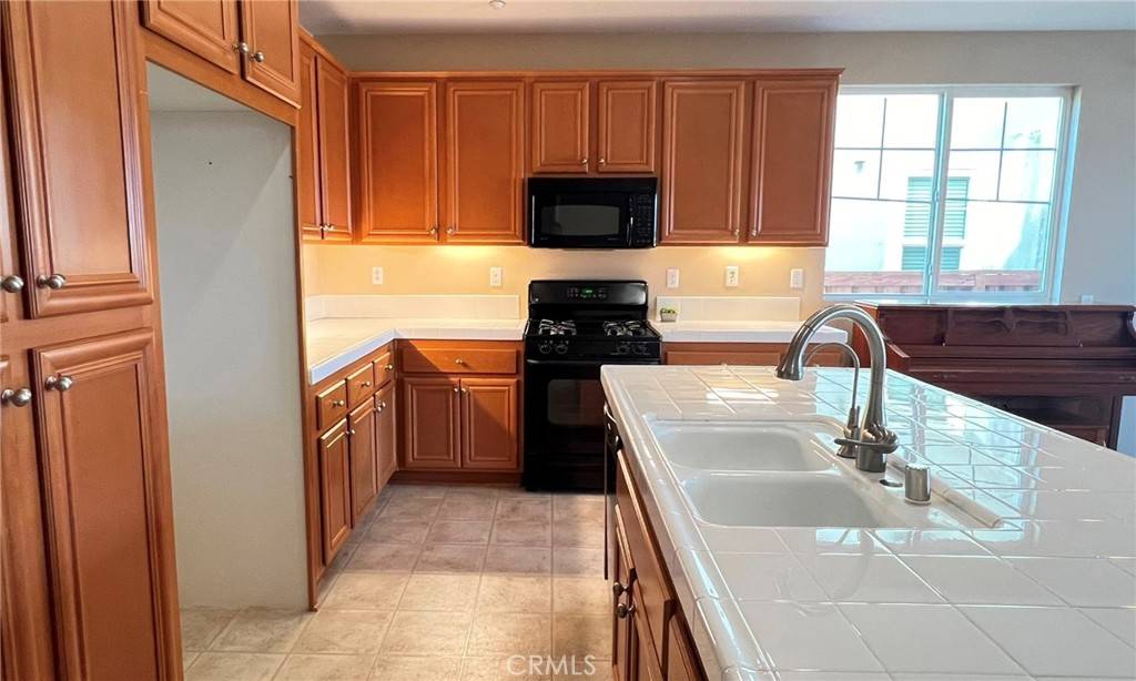 Loma Linda, CA 92354,26418 Santa Andrea ST