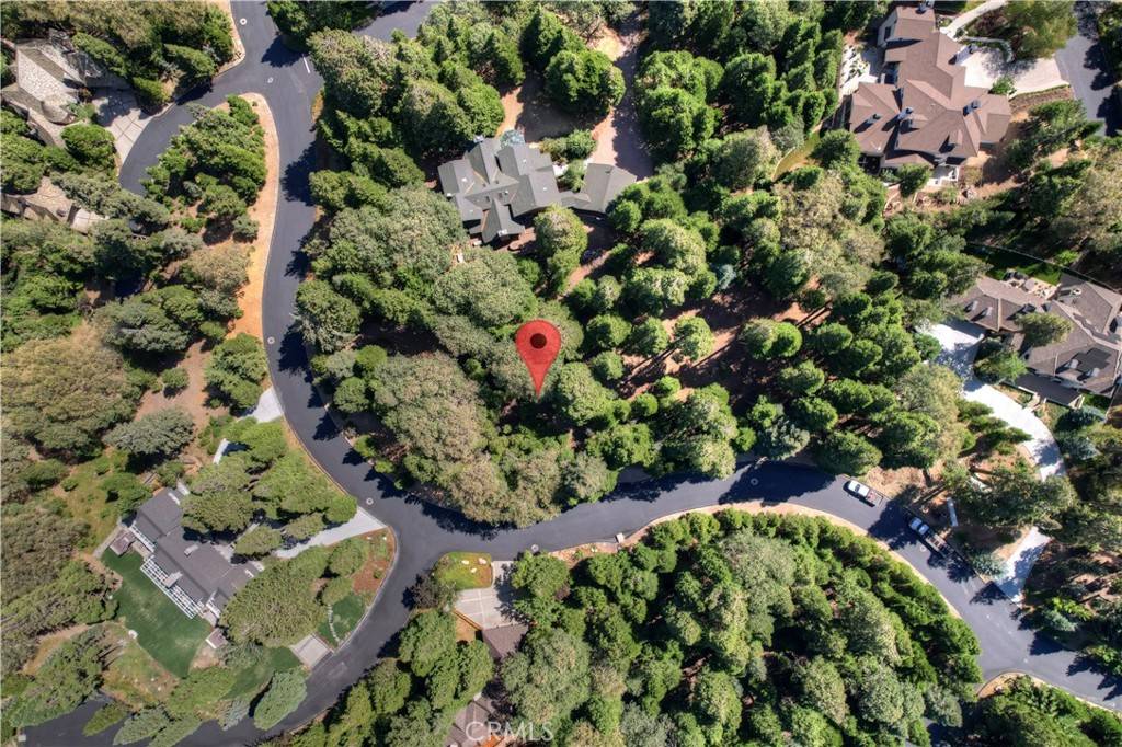 Lake Arrowhead, CA 92352,388 Cedar Ridge DR