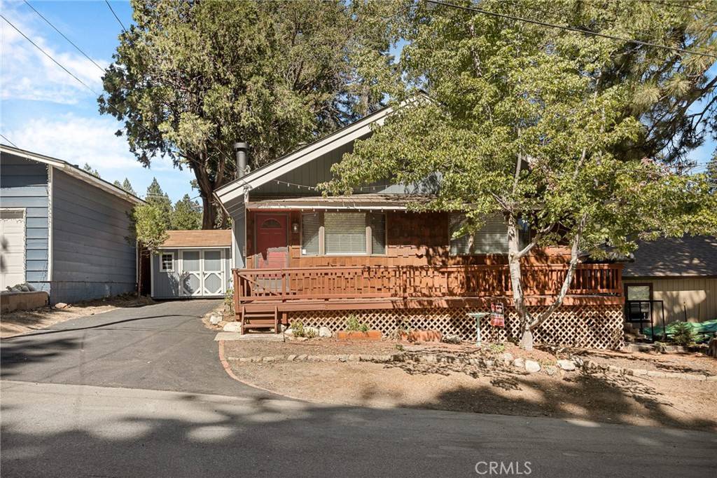 Running Springs, CA 92382,2560 Oak DR