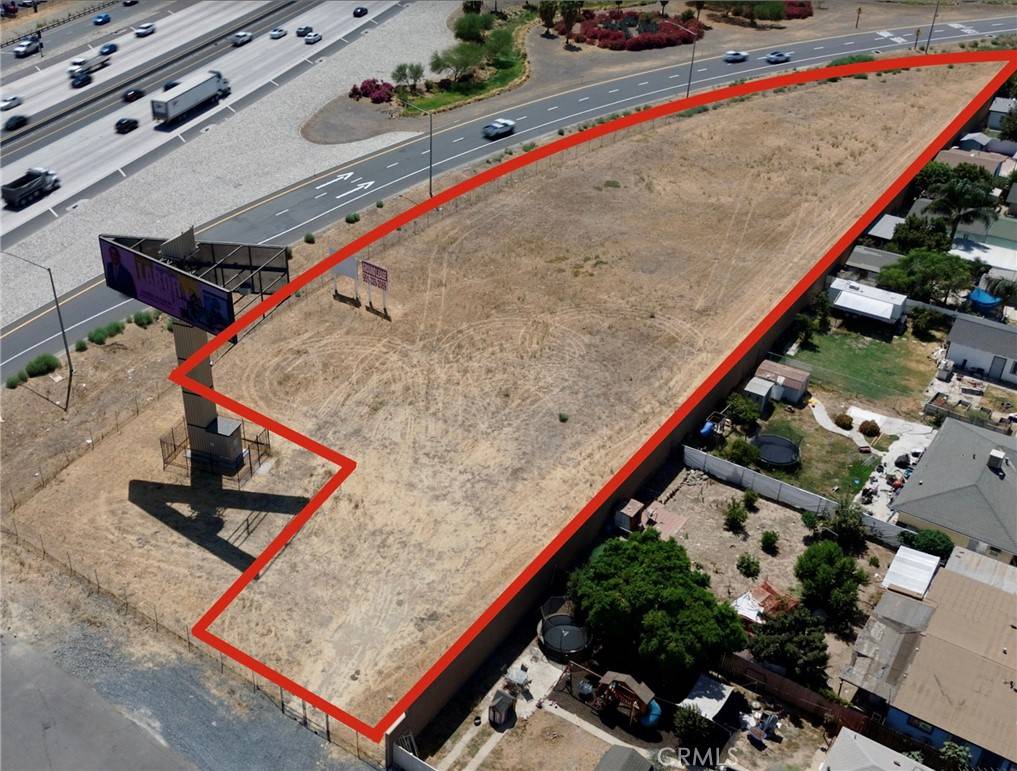 San Bernardino, CA 92408,0 E Laurelwood DR