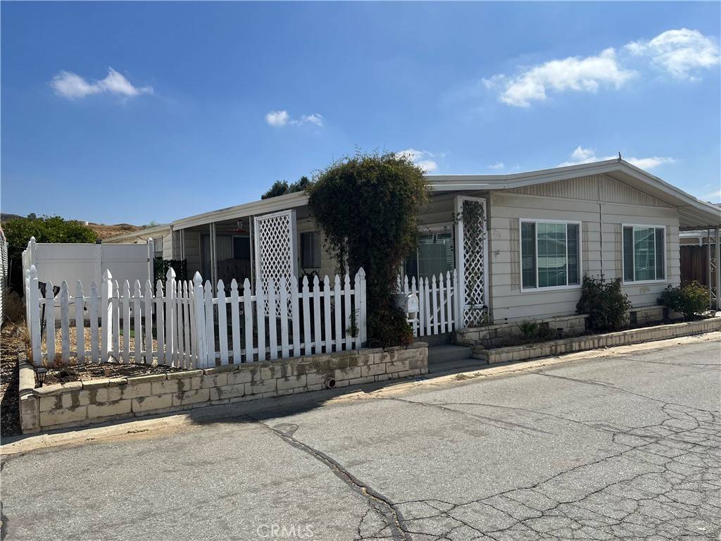 Calimesa, CA 92320,10320 Calimesa BLVD #274