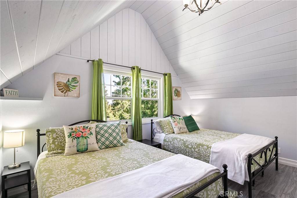 Lake Arrowhead, CA 92352,28281 Arbon LN