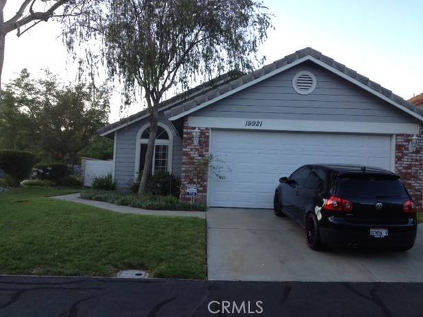 Canyon Country, CA 91351,19921 Swallow CT