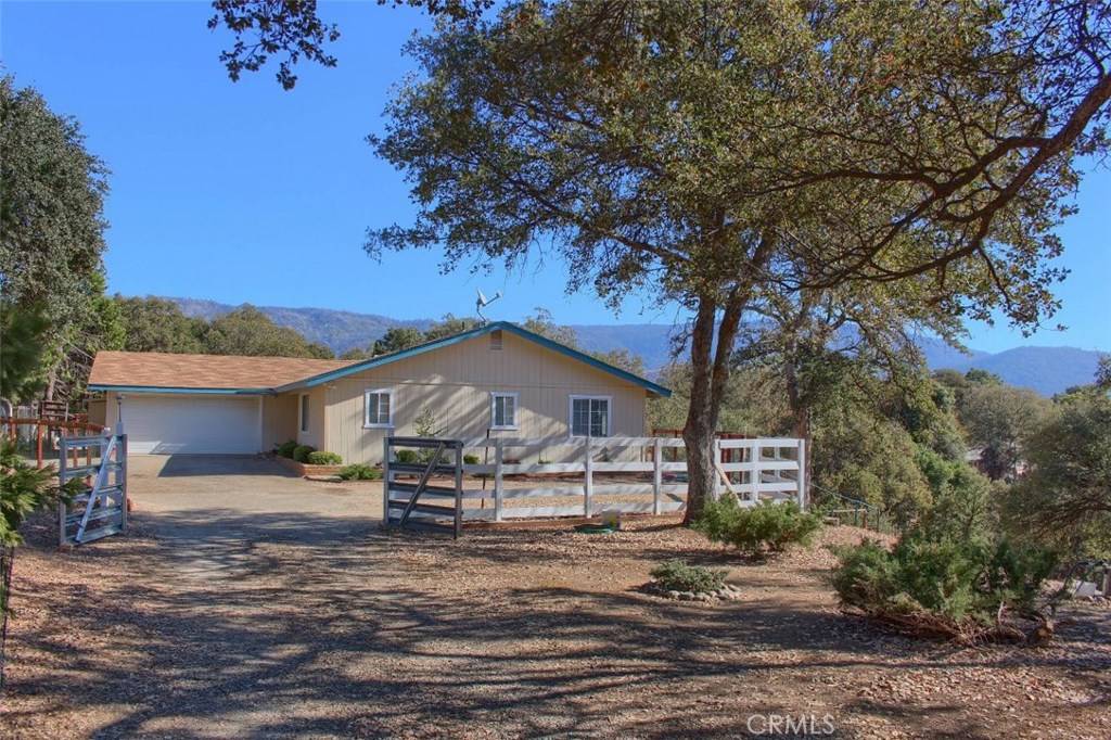 North Fork, CA 93643,32169 Maranatha DR