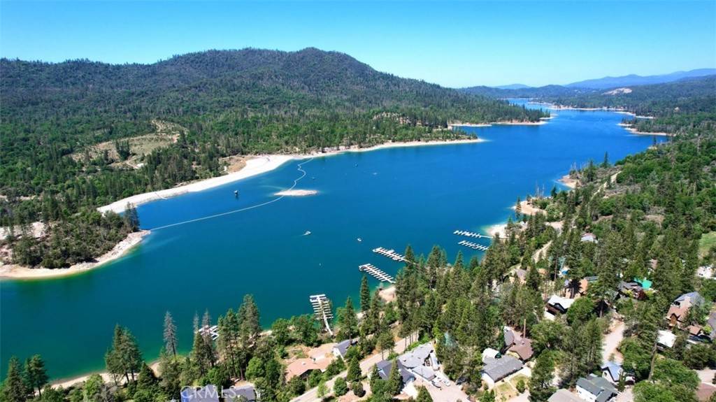 Bass Lake, CA 93604,56401 Marina View WAY