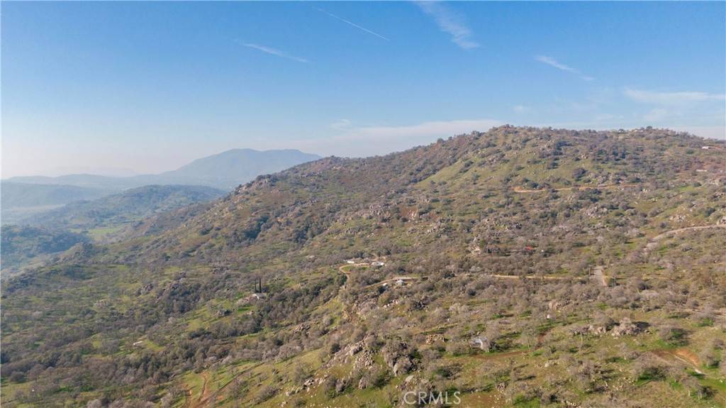 Squaw Valley, CA 93675,38005 Primrose LN