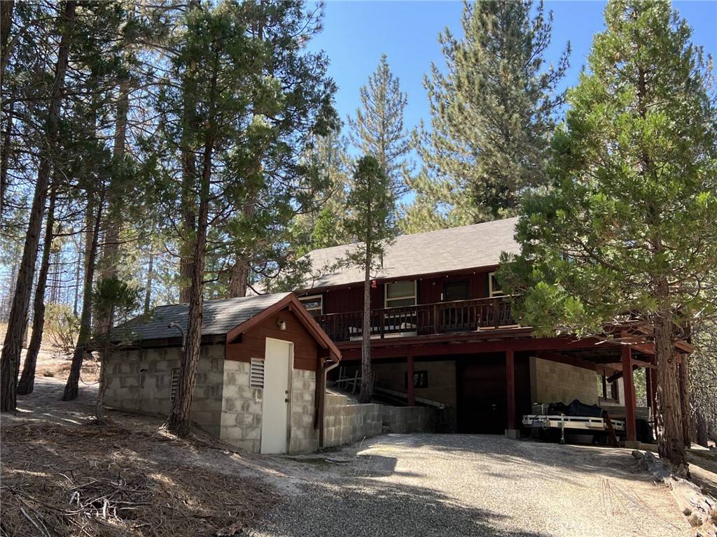 North Fork, CA 93643,64752 Tamarack Trail