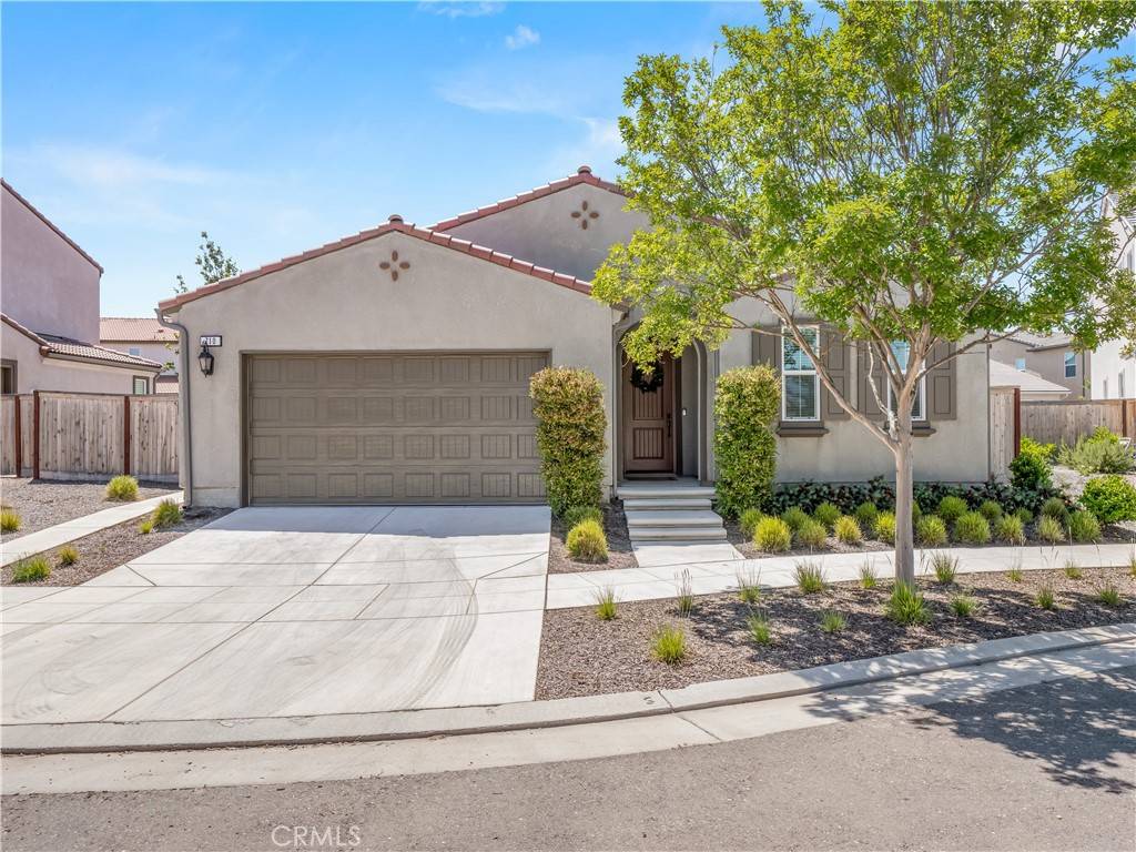 Madera, CA 93636,710 Arrowhead DR