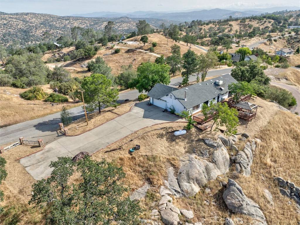 Coarsegold, CA 93614,40246 Powder Horn LN