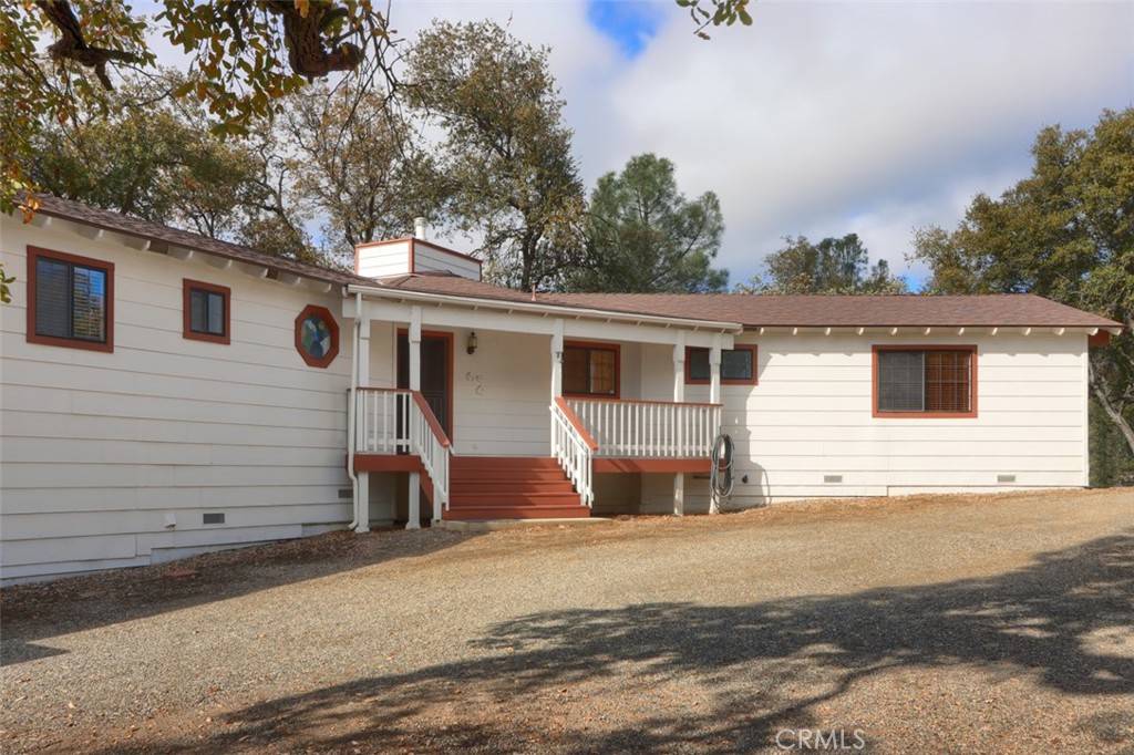 North Fork, CA 93643,32786 Road 221