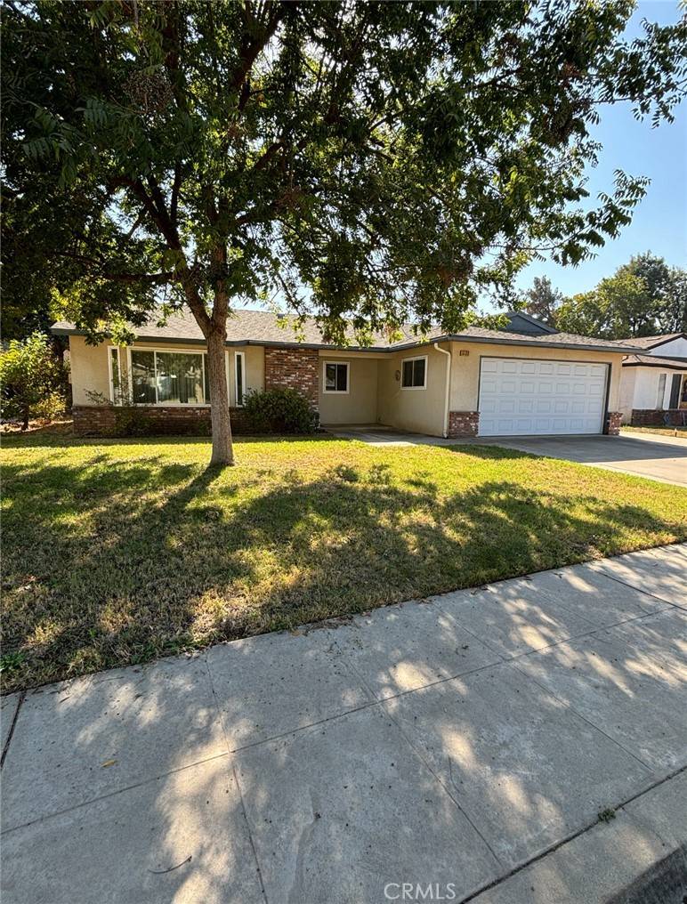 Fresno, CA 93722,5133 W Willis AVE