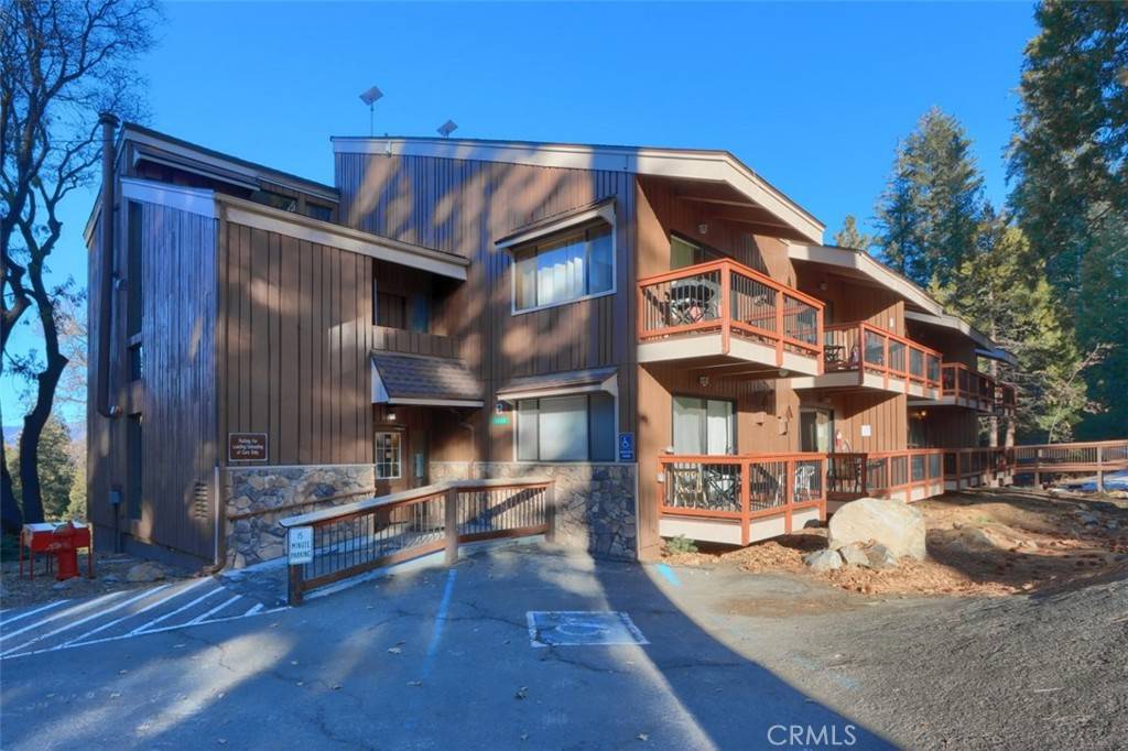 Yosemite, CA 95389,7540 Henness CIR #B210