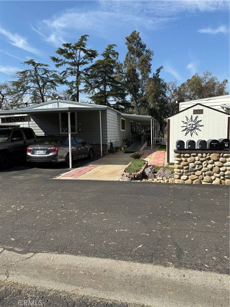 Sanger, CA 93657,339 N Frankwood AVE #9