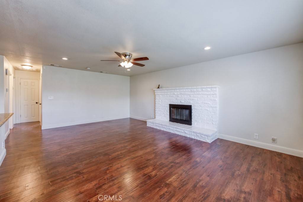 Fresno, CA 93705,115 W Fedora AVE