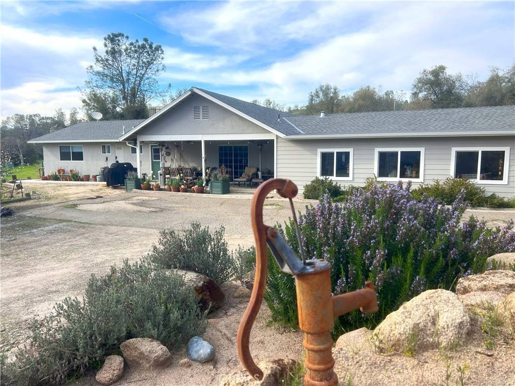 Coarsegold, CA 93614,43386 Patrick AVE