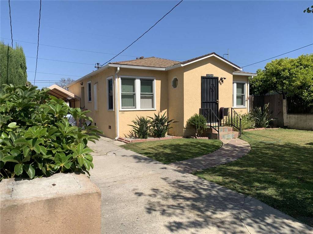 Hawthorne, CA 90250,11534 Gale AVE