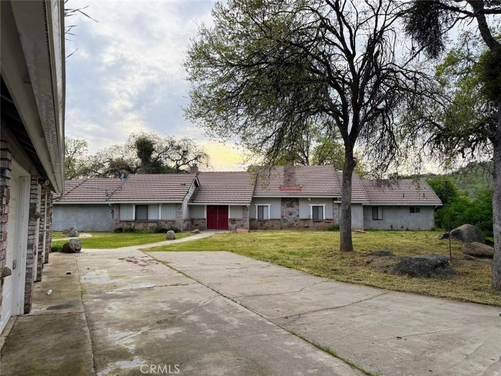 Squaw Valley, CA 93675,47409 Thunderhill LN