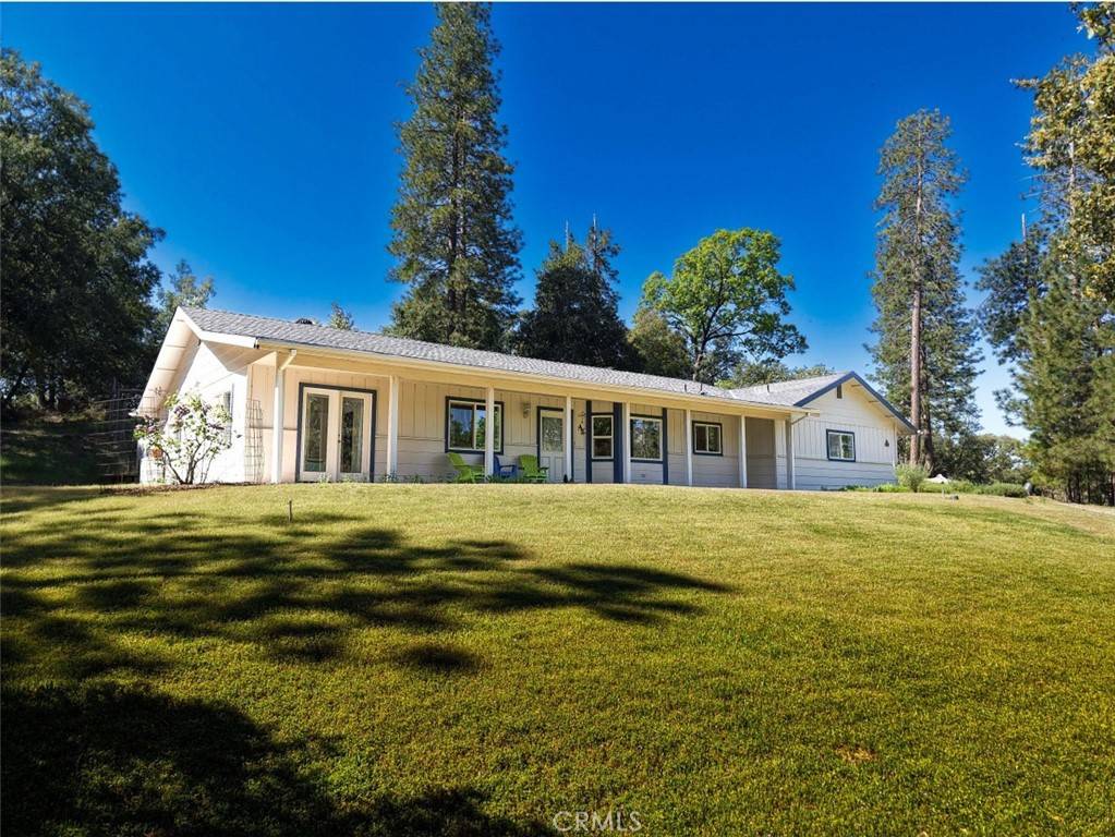 Mariposa, CA 95338,5869 Meadow LN