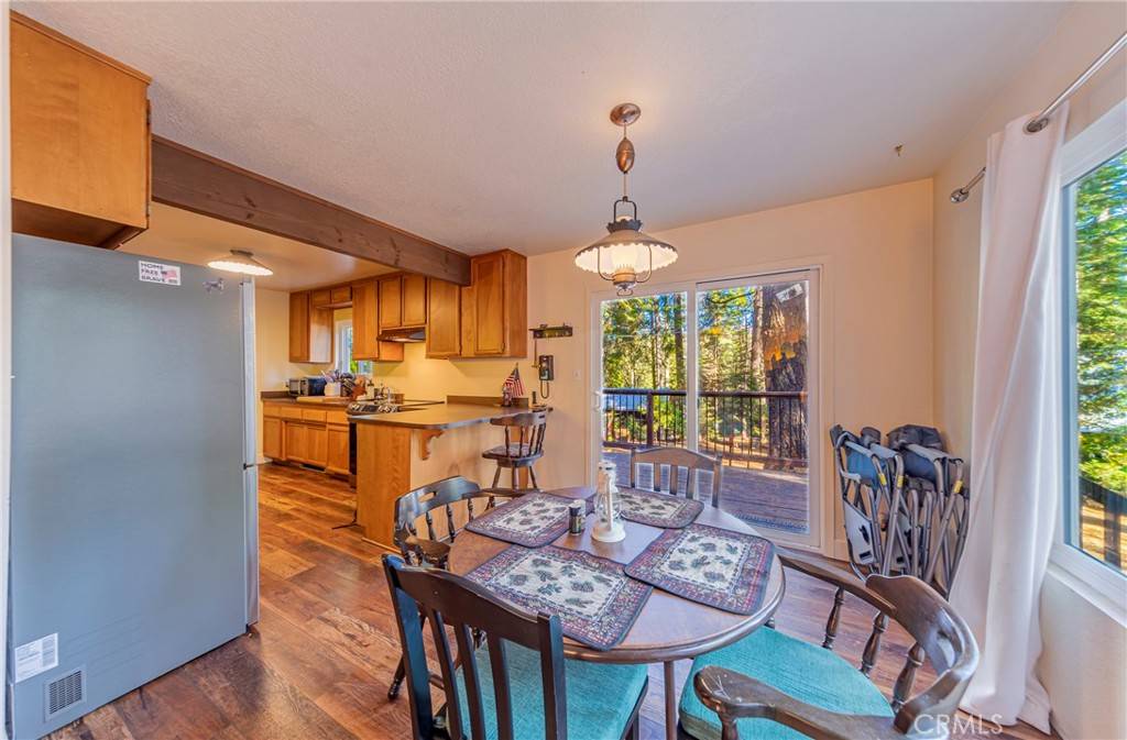 Fish Camp, CA 93623,7723 Forest RD
