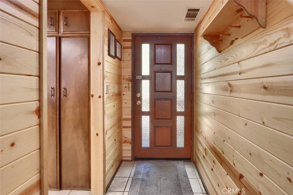 Wawona, CA 95389,2646 W Bruce RD