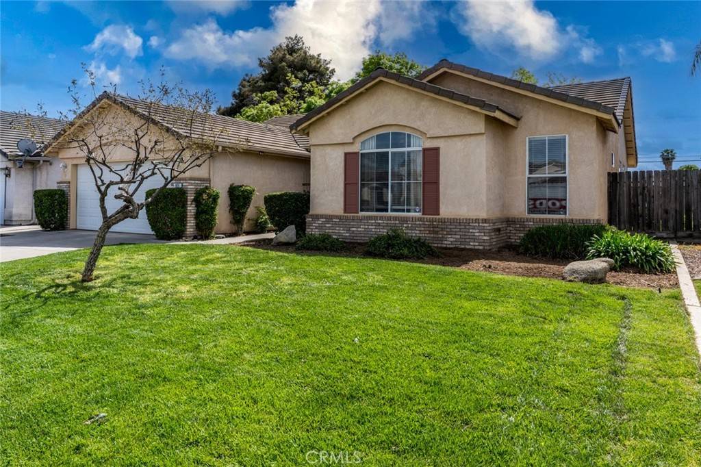 Hanford, CA 93230,925 W Redwood ST