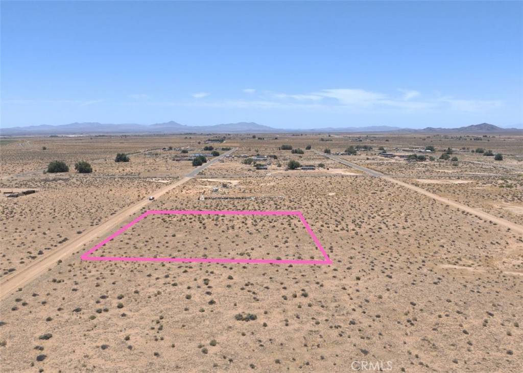 Hinkley, CA 92347,0 Pueblo RD