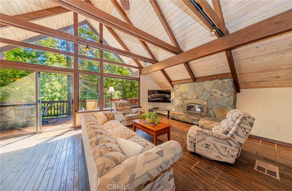 Fish Camp, CA 93623,1163 Silvertip LN