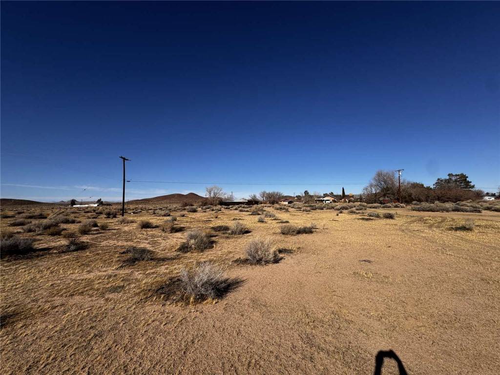 North Edwards, CA 93523,16720 Mountain View AVE