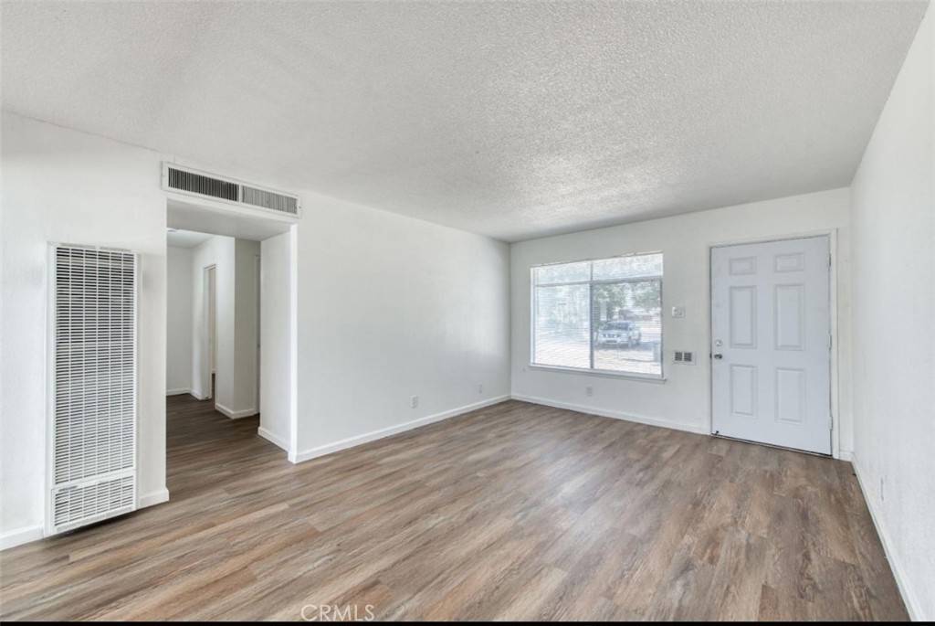 Fresno, CA 93702,1838 S Whitney AVE