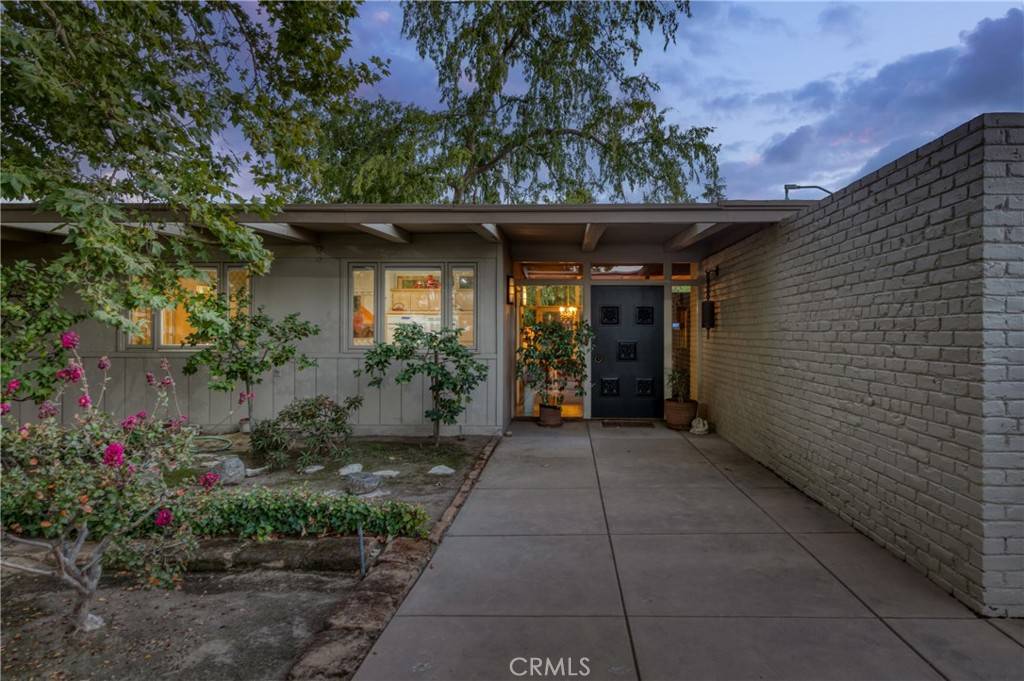 Fresno, CA 93727,5646 E Park Circle DR