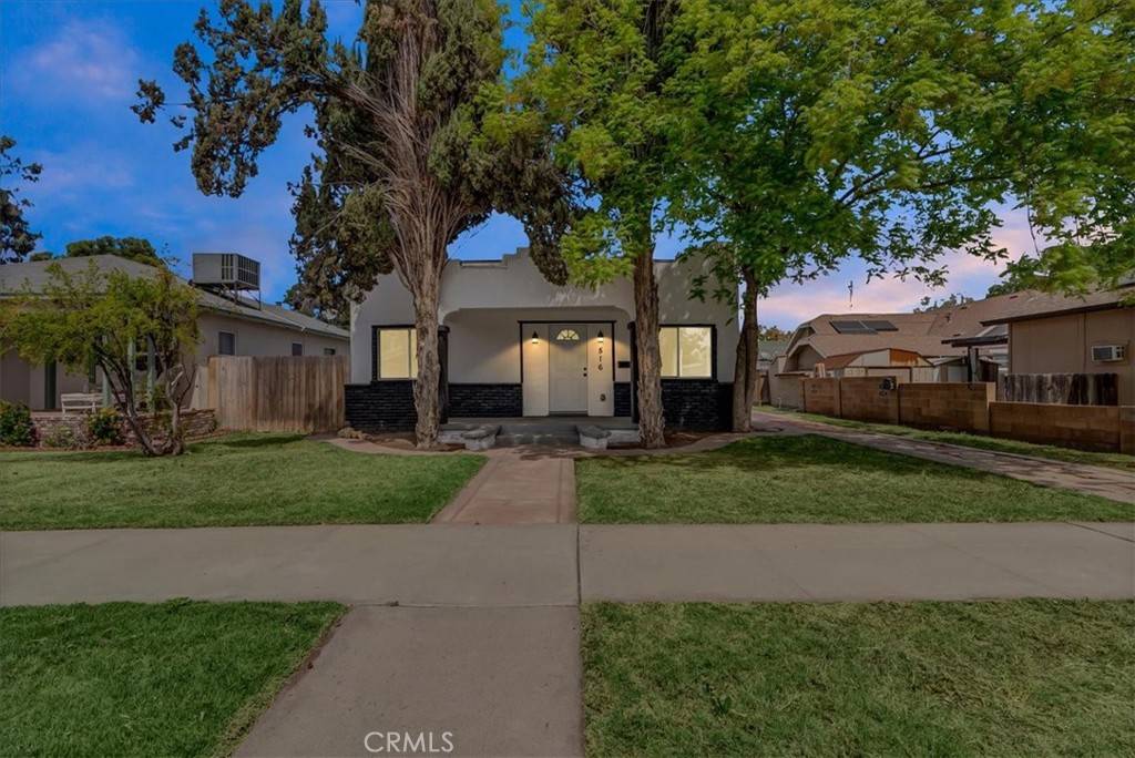 Lemoore, CA 93245,516 C ST