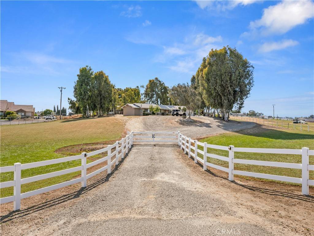 Madera, CA 93636,17324 17328 Bonita RD