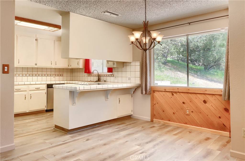 Oakhurst, CA 93644,42275 Buckeye RD