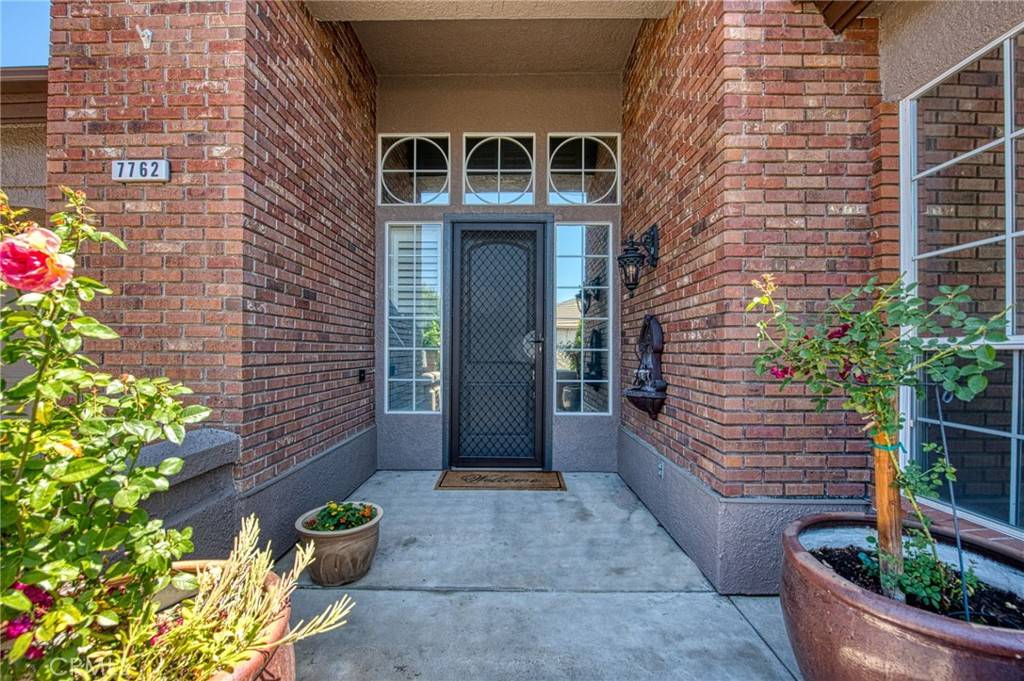 Fresno, CA 93720,7762 N Hillsdale DR
