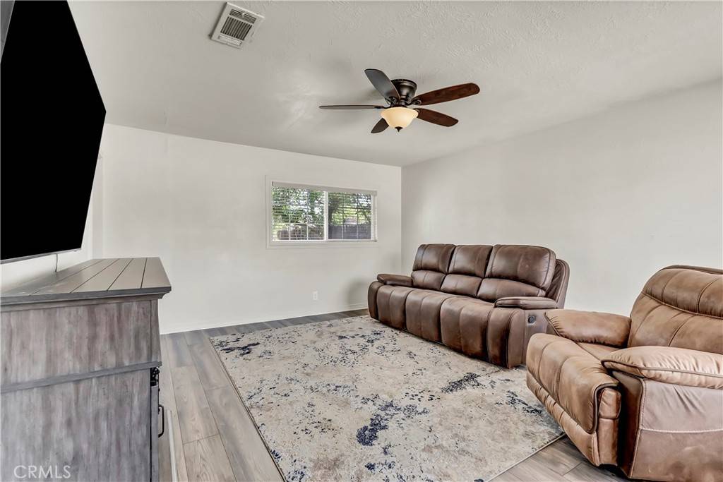 Hanford, CA 93230,109 Lorita WAY