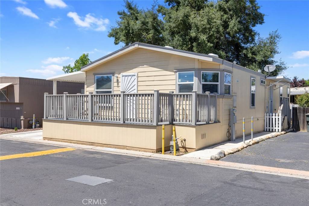 Oakdale, CA 95361,900 Old Stockton Rd #104