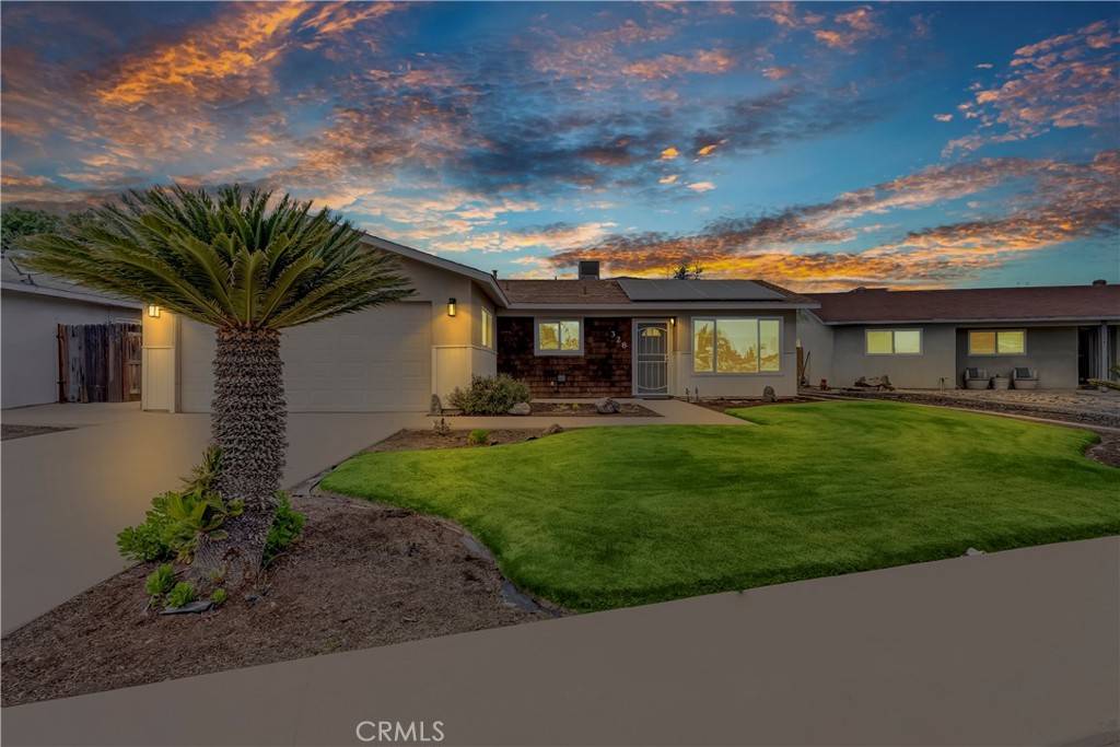 Hanford, CA 93230,328 E Sherwood DR