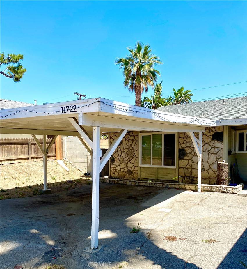 Sylmar, CA 91342,11722 Gain ST
